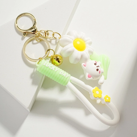Cartoon Cat Flower Keychain Lucky Day Wrist Strap Daisy Pendant Gold Bell Metal Keyring Backpack Car Key Accessory Unisex