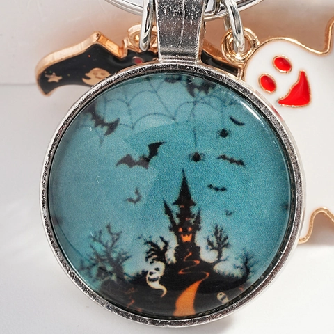 Llavero de Metal de Vidrio de Castillo de Halloween Colgante de Esmalte de Fantasma Murciélago Gótico para Fiesta de Festival Decoración de Mochila Regalo