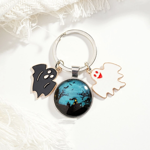 Portachiavi in Metallo con Sfera di Vetro Castello Notturno Blu di Halloween con Ciondoli Fantasma Bianco e Nero Smalto