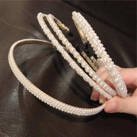 Cerchietto Elegante in Künstliche Perle Sintetiche Fatto a Mano per Donna Cerchietto in Lega Dorata Intrecciata Gioielli da Sposa