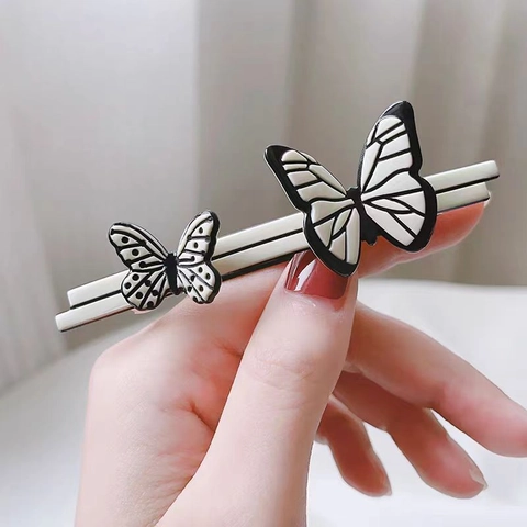 Elegante Legierung Schmetterling Haarklammern Schwarz Weiß Acetat Federclips Minimalistisch Vintage Haarschmuck Für Damen Haarklammern