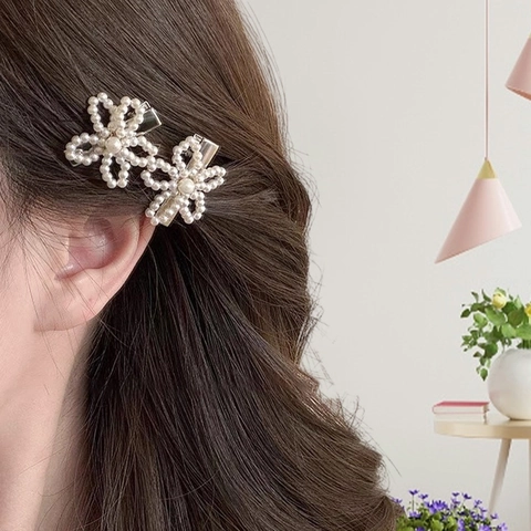 Fermaglio per Capelli a Forma di Fiore con Perle Artificiali in Stile Francese per Donna Clip Laterale a Becco d'Anatra Intrecciata