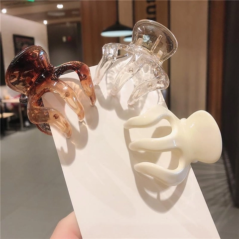 Minimalistische Koreanische Harz Kleine Haarklammern Für Damen Bernstein Transparente Haifisch-Clips Haar-Accessoires
