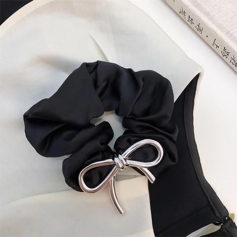 Elegant Black Fabric Scrunchie With Silver Alloy Bow Decoration High Elasticity Hair Tie For Women Daily Hair Accessories