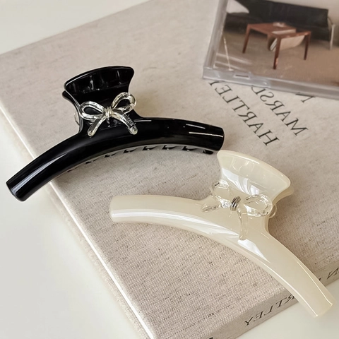 Elegant Korean Fashion Metal Bowknot Hair Claw Clip Geometric Curved Shark Clip For Women Daily Versatile Hair Accessory