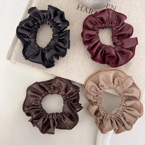 Minimalist Leather Texture Ruffle Scrunchies Vintage Solid Color Elastic Hair Ties Handmade Ponytail Holder For Women