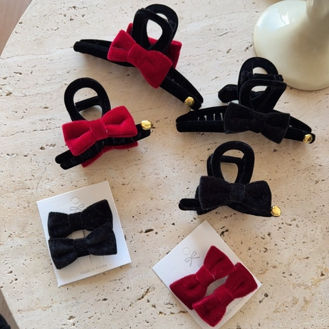 Elegant Velvet Bow Hair Claw For Women Vintage Large Bow Hair Clip Handmade Hair Accessory Red Black Velvet Shark Clip