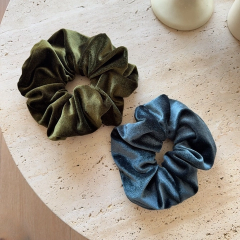 Large Velvet Hair Scrunchie Vintage French Style Elastic Hair Tie Soft Solid Color Pleated Hair Rope For Women Fashion Hair Accessories