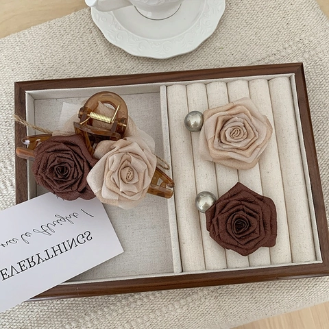 Elegante Fermaglio per Capelli a Rosetta in Tessuto Vintage con Perle Artificiali per Donna Accessori per Capelli Floreali