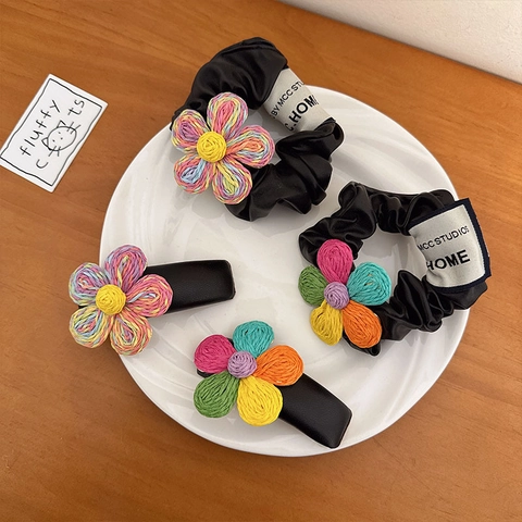 Colorful Hand Woven Flower Hair Clip PU Leather Scrunchies Sweet Floral Hair Ties Daily Women Fashion Hair Accessories