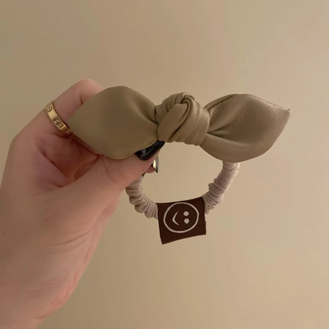 Elastici per Capelli a Fiocco in Pelle Artificiale Stile Coreano per Donna Fatti a Mano Porta Coda di Cavallo Accessori Capelli