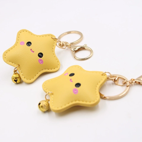 Simpatico Portachiavi A Forma Di Stella Dei Cartoni Animati Ciondolo Per Borsa In Pelle PU Con Faccina Sorridente E Campanella
