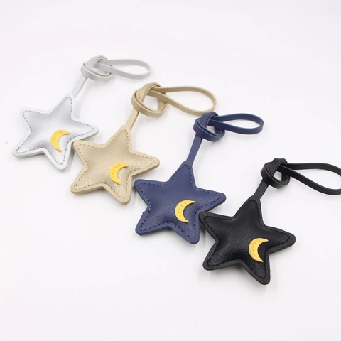 Ciondolo per Borsa a Forma di Stella e Luna in Pelle Sintetica Portachiavi Celeste Personalizzato per Accessori Zaino