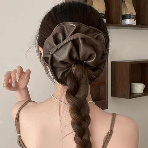 French Style Solid Color Artificial Leather Large Scrunchies Elegant Elastic Hair Bands For Women Daily Office Hair Accessories