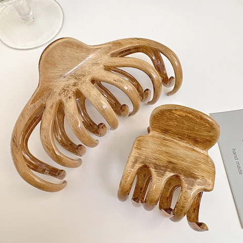 Vintage Wood Grain Pattern Hair Claw Large Wood Shark Clip For Women Elegant Minimalist Hair Clip Accessories