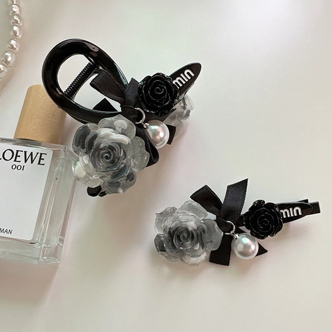 Vintage Camellia Hair Clip Alloy Resin Artificial Pearl Bowknot Rose Hair Claw Elegant French Style Women Hair Accessories