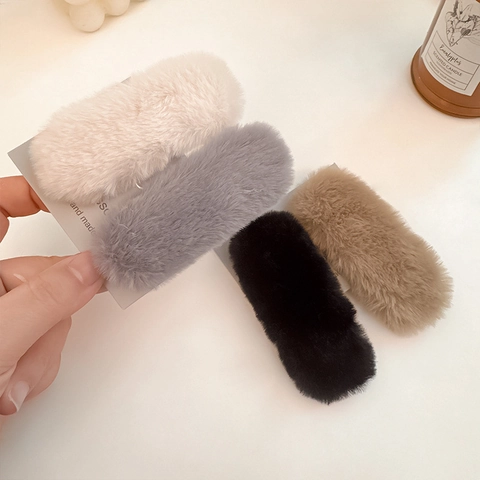 Women Plush Faux Fur BB Hair Clip Korean Style Autumn Winter Solid Color Minimalist Soft Rectangular Barrette Hair Accessories