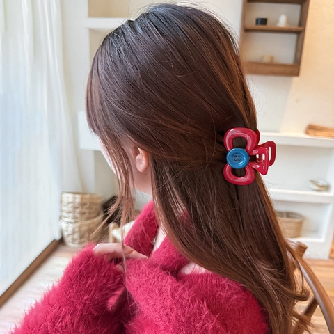Pinza de Garra de Pelo Acrílica Geométrica Decoración de Botón para Mujer Negro Rojo Triángulo Pinza de Tiburón Accesorio Pelo