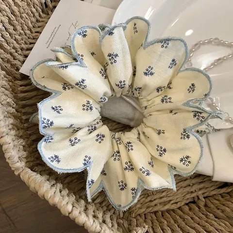 Elastici per Capelli in Tessuto Vintage Con Stampa Floreale E Bordo a Festone Blu Accessori per Capelli Retrò da Donna