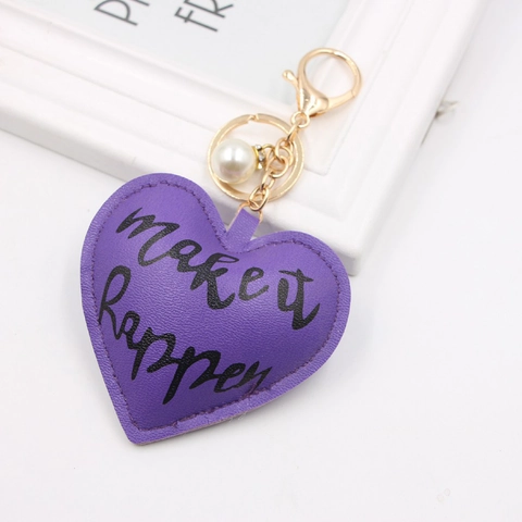 Herzförmiger PU Leder Schlüsselanhänger Mit Künstlicher Perlenverzierung Make It Happen Bedruckter Taschenanhänger Für Damen Student Geschenk