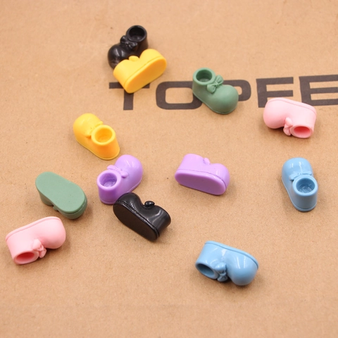 Scarpe da Bambola in Resina in Miniatura Con Dettaglio Fiocco Per Fai da Te Artigianato Accessori Per Giocattoli Mini Scarpe