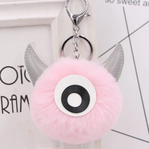 Cartoon Nepbont Monster Sleutelhanger met Leren Horens en Eén Oog Schattige Pluche Tasbedel voor Dames Cadeau