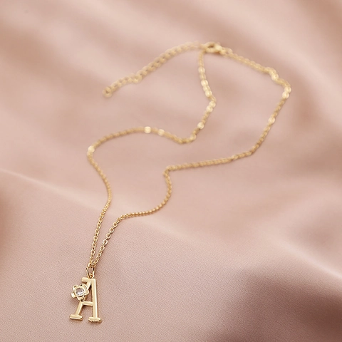 Collier Pendentif Lettre Initiale En Cuivre Doré Zirconia Pour Femme Bijoux Géométriques Minimalistes Incrustés De Fleurs Cadeau Souvenir De Voyage