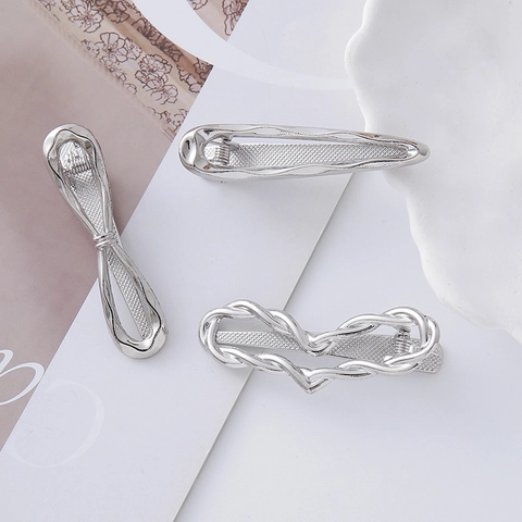Minimalist Metal Hair Clip For Women Irregular Wave Heart Bow Knot Zinc Alloy Duckbill Clip Elegant Cold Style Hair Accessories