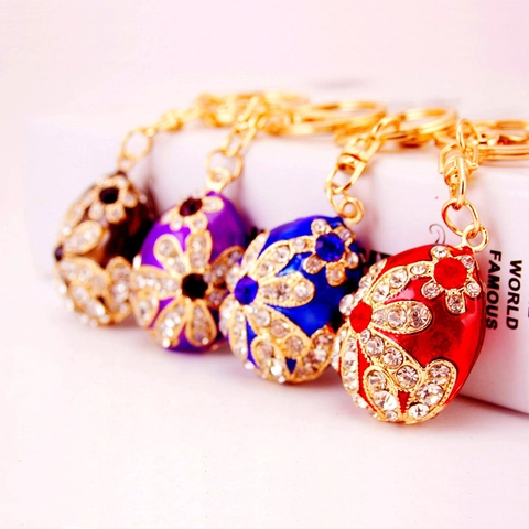 Vintage Enamel Egg Keychain For Women Luxury Rhinestone Floral Easter Egg Metal Keyring Purse Bag Charm Decorative Jewelry Gift