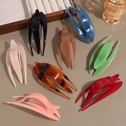 Korean Style Minimalist Solid Color Large Hair Claw Clip For Women High Gloss Polycarbonate Resin Non Slip Hair Accessory