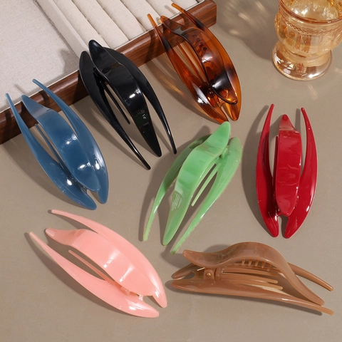 Korean Style Minimalist Solid Color Large Hair Claw Clip For Women High Gloss Polycarbonate Resin Non Slip Hair Accessory