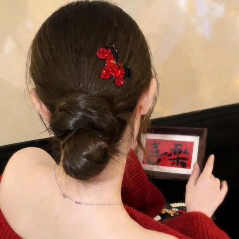 Pince à Cheveux Forme de Cheval en Strass Vintage Luxe Alliage Barrette Latérale Accessoires Cheveux pour Femmes Fête