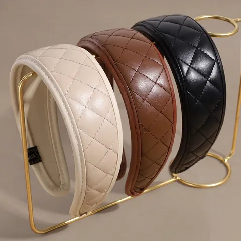 French Vintage Diamond Quilted PU Leather Wide Headband For Women Retro Solid Color Padded Hairband Elegant Fashion Headpiece