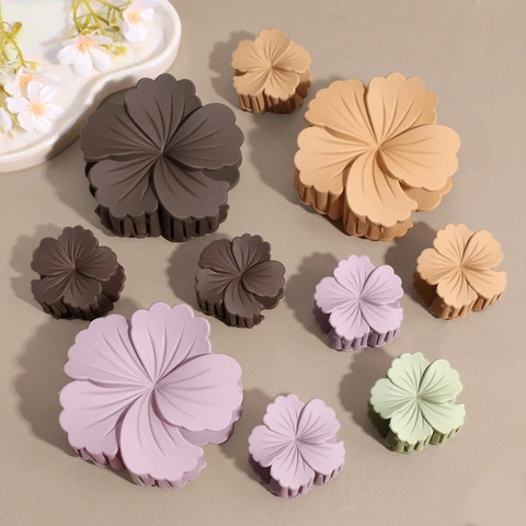 Matte Plastic Morandi Flower Hair Claw Clips For Women Back Of Head Floral Shark Clip Elegant Commute Hair Styling Accessories