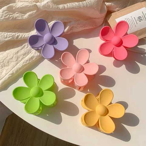 Matte Flower Hair Claw Clip For Women Girls Sweet Frosted Large Floral Hair Clips Candy Color Hair Accessories Headwear