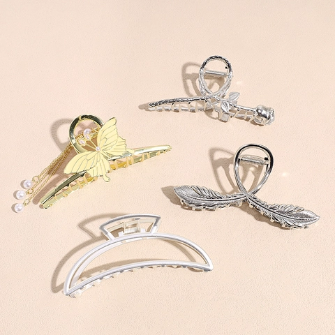 French Elegant Alloy Butterfly Bow Tassel Hair Claw Clip For Women Vintage Feather Rose Artificial Pearl Shark Hair Clip Hair Accessories