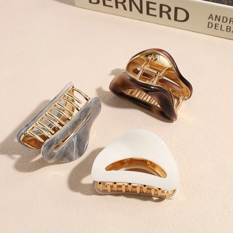 French Vintage Acetate Alloy Hair Claw Clip For Women High End Mermaid Beige Gray Amber Marble Pattern Shark Clip Accessory