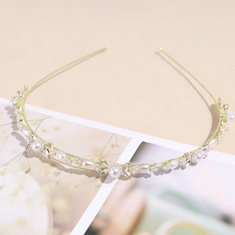 Dolce Cerchietto in Lega con Perle Artificiali e Strass Elegante Fermacapelli a Fiori per Matrimonio Festa Accessori Capelli