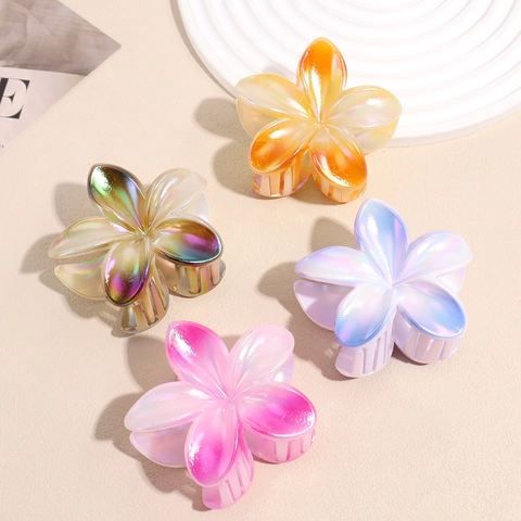 Flower Hair Claw Clip Gradient Artificial Pearl Iridescent Resin Plumeria Shark Clip For Women Daily Styling Fashion Hair Accessory