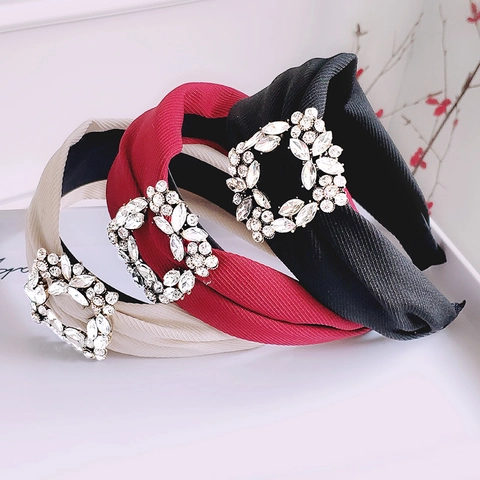 Dames Koreaanse Stijl Brede Rand Knoop Haarband Stof Ribbeltextuur Grote Vierkante Strass Decor Mode Haaraccessoires
