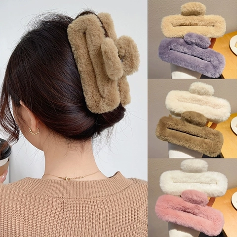 Korean Large Plush Hair Claw Clip Rectangle Faux Fur Elegant Soft Hairclip For Women Autumn Winter Daily Hair Accessories