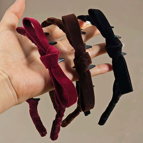 Serre-tête en Velours Avec Nœud Style Coréen Rétro Avec Dents Antidérapant Automne Hiver Vintage High Top Coiffe pour Femmes Accessoires Cheveux