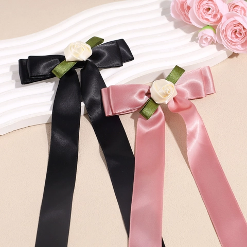 Clip de Pelo con Lazo de Cinta de Satén Estilo Francés con Decoración de Flor de Rosa y Borla Larga Horquilla Elegante para Mujer