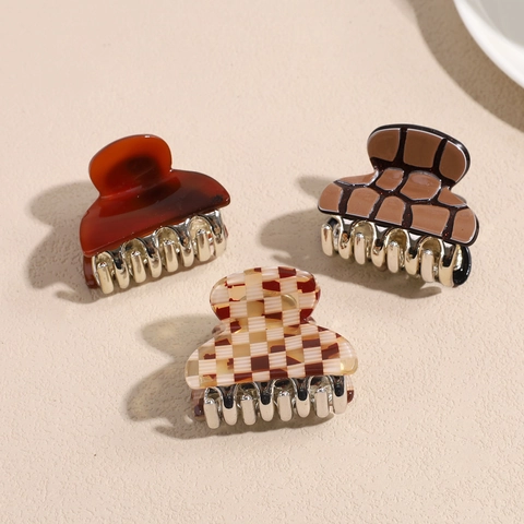 Koreaanse Stijl Kleine Vierkante Haarklem Voor Vrouwen Hoogwaardige Hars Marmerpatroon Schaakbord Shark Clip Haaraccessoires