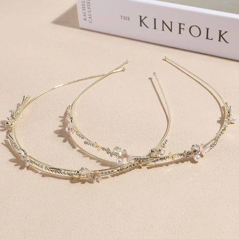 Diadema de Aleación con Flores y Mariposas con Brillantes Estilo Coreano Dulce con Perla Artificial de Imitación Accesorio para el Pelo
