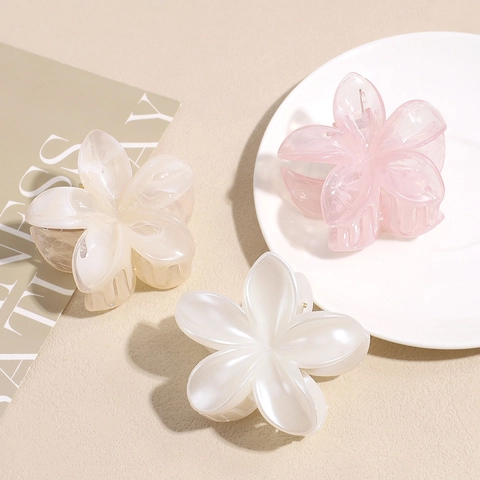 Plumeria Blume Haarklammer Perlmutt Acryl Große Haarkralle Elegant Blumig Haarnadel Koreanischer Stil Kopfschmuck Damen