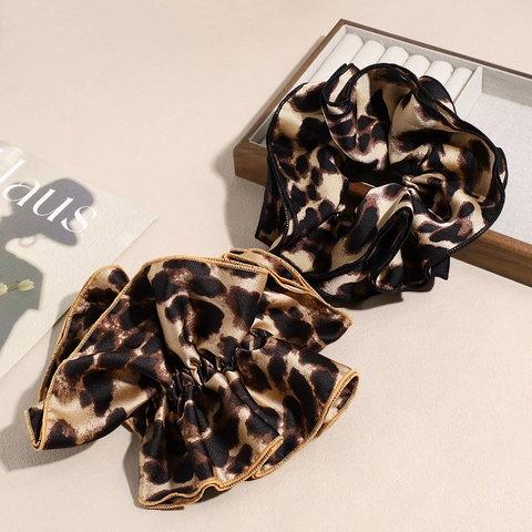 Coletero de Satén Extragrande con Estampado de Leopardo para Mujer Accesorios para el Cabello Elásticos de Tela de Moda Estilo Coreano