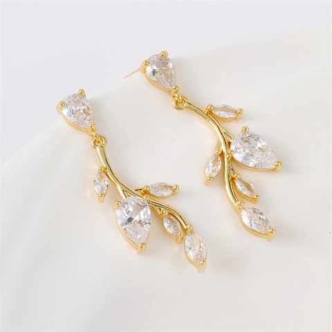 Elegant Copper Branch Leaf Drop Earrings For Women Korea Style Gold Plated Cubic Zirconia Inlaid Tassel Dangle Earrings Jewelry