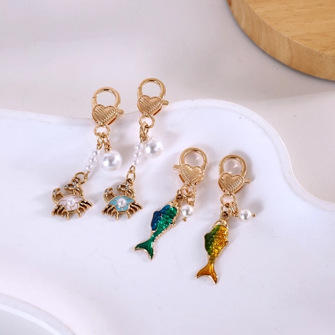 Portachiavi in Smalto Animali Marini Ciondolo Granchio Pesce Con Perla Artificial Sintetica e Fibbia a Cuore Per Accessori Borsa Donna