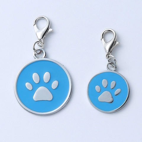 Medaglietta Identificativa per Animali in Lega Rotonda Minimalista con Design a Zampa Pendente per Collare Cani Gatti